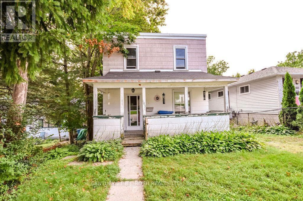 Single Family at 183 CEDAR Street, Orillia, Ontario - Photo 2 - RE/MAX Garden City Realty