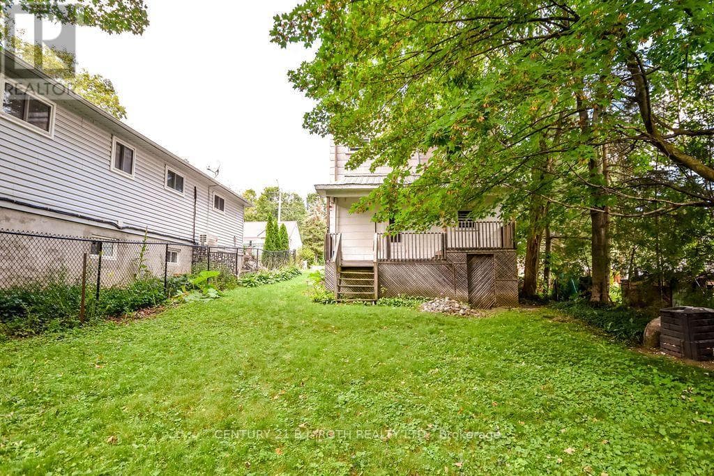 Single Family at 183 CEDAR Street, Orillia, Ontario - Photo 6 - RE/MAX Garden City Realty