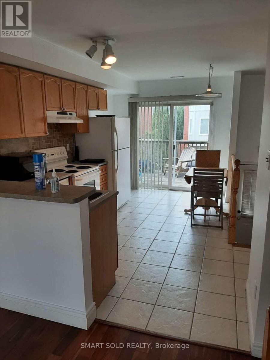 Single Family at 45- 1751 Lampman Avenue, Burlington (Uptown), Ontario - Photo 8 - RE/MAX Garden City Realty