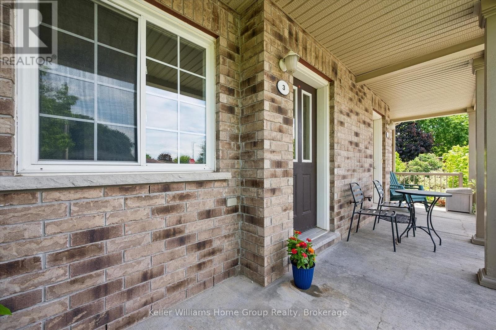 Single Family at 3- 35 Mountford Drive, Guelph (Grange Road), Ontario - Photo 5 - RE/MAX Garden City Realty