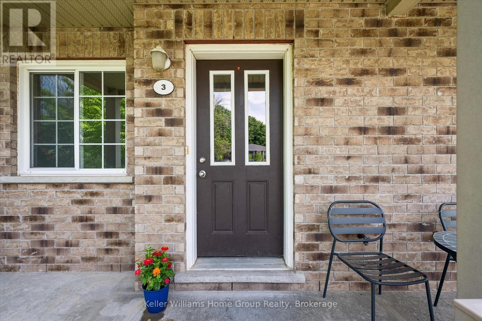 Single Family at 3- 35 Mountford Drive, Guelph (Grange Road), Ontario - Photo 6 - RE/MAX Garden City Realty