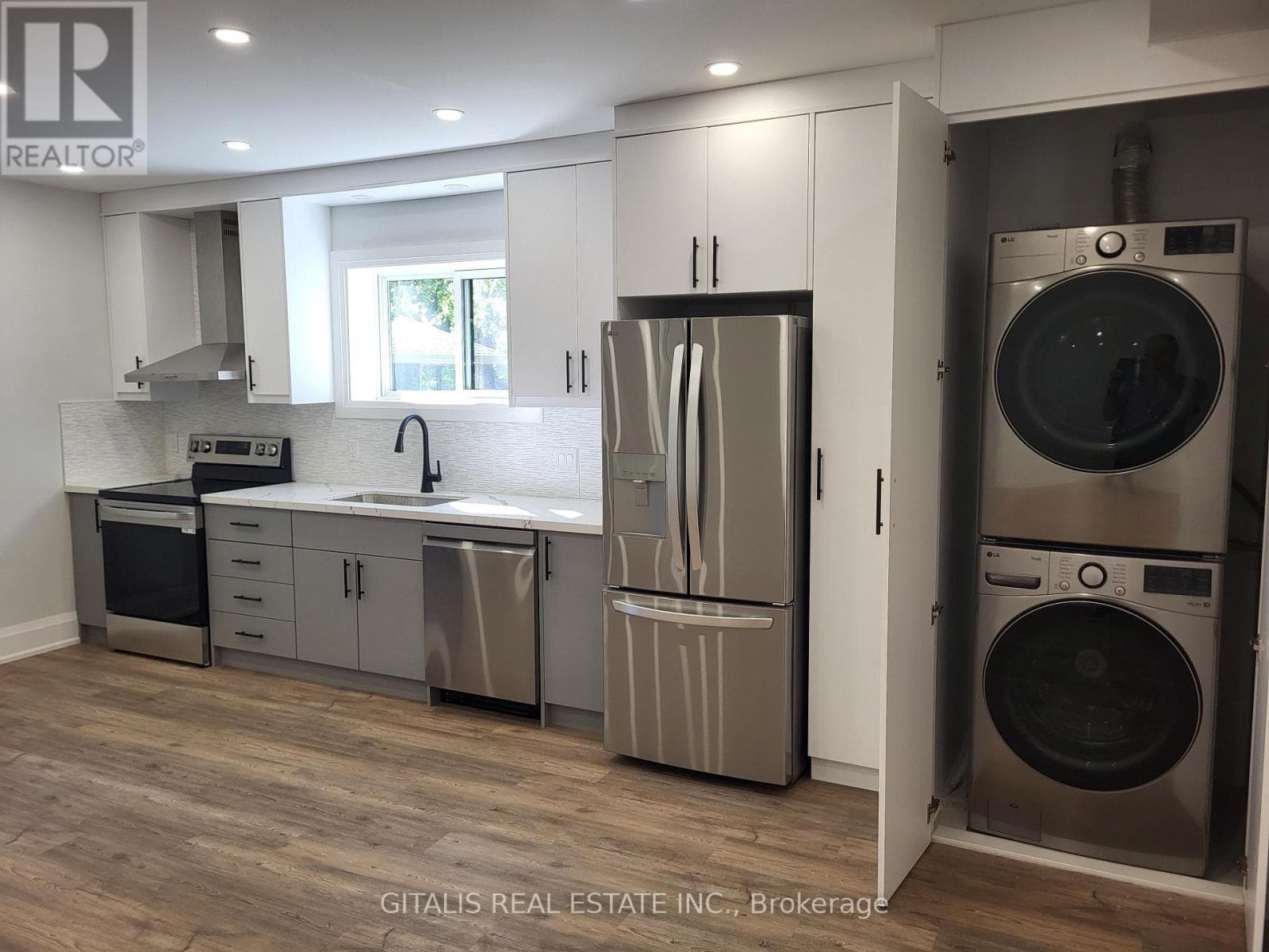 Main Floor- 195 Oakmount Road