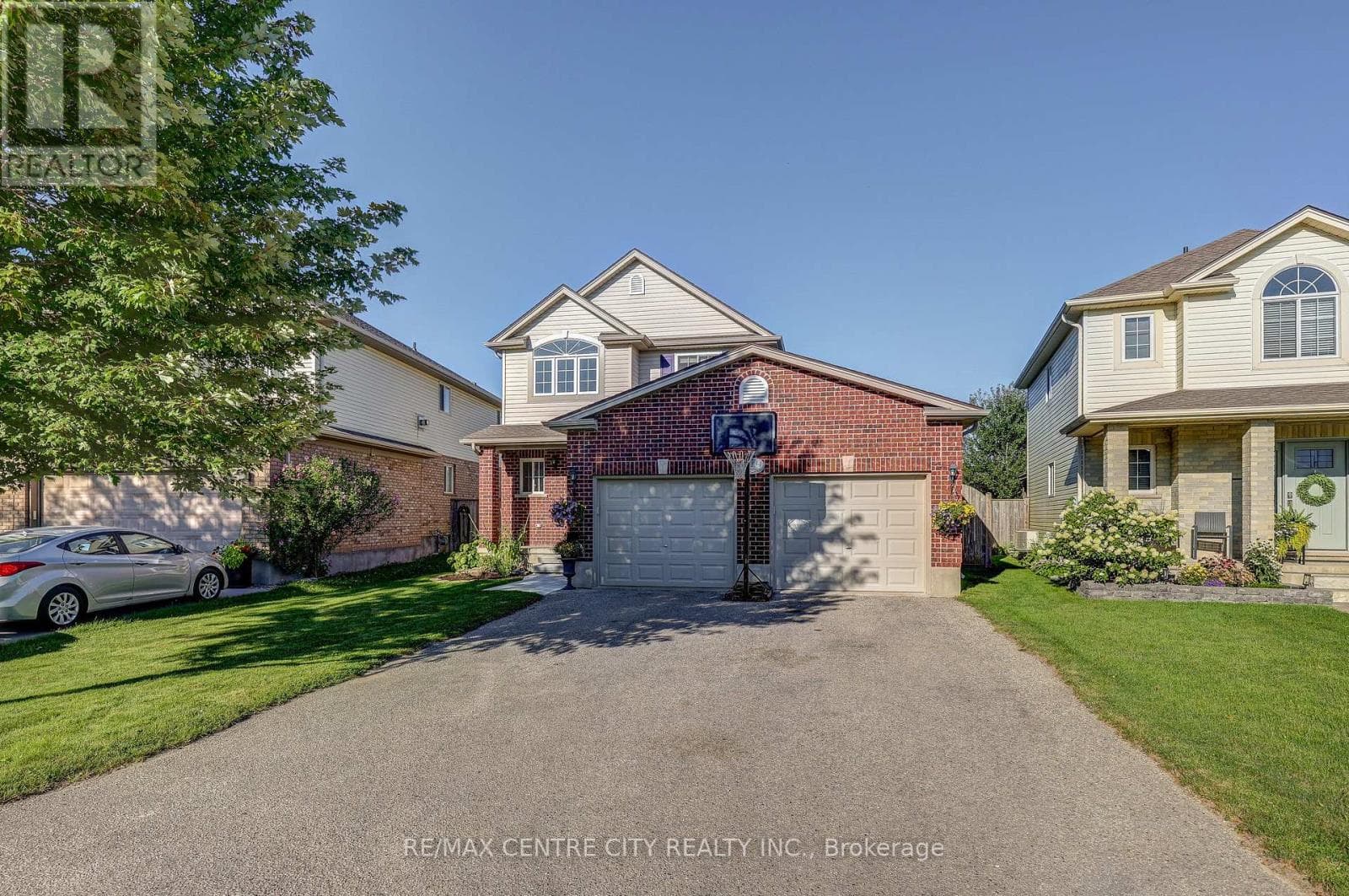 Single Family at 42134 Mcbain Line, Central Elgin, Ontario - Photo 2 - RE/MAX Garden City Realty