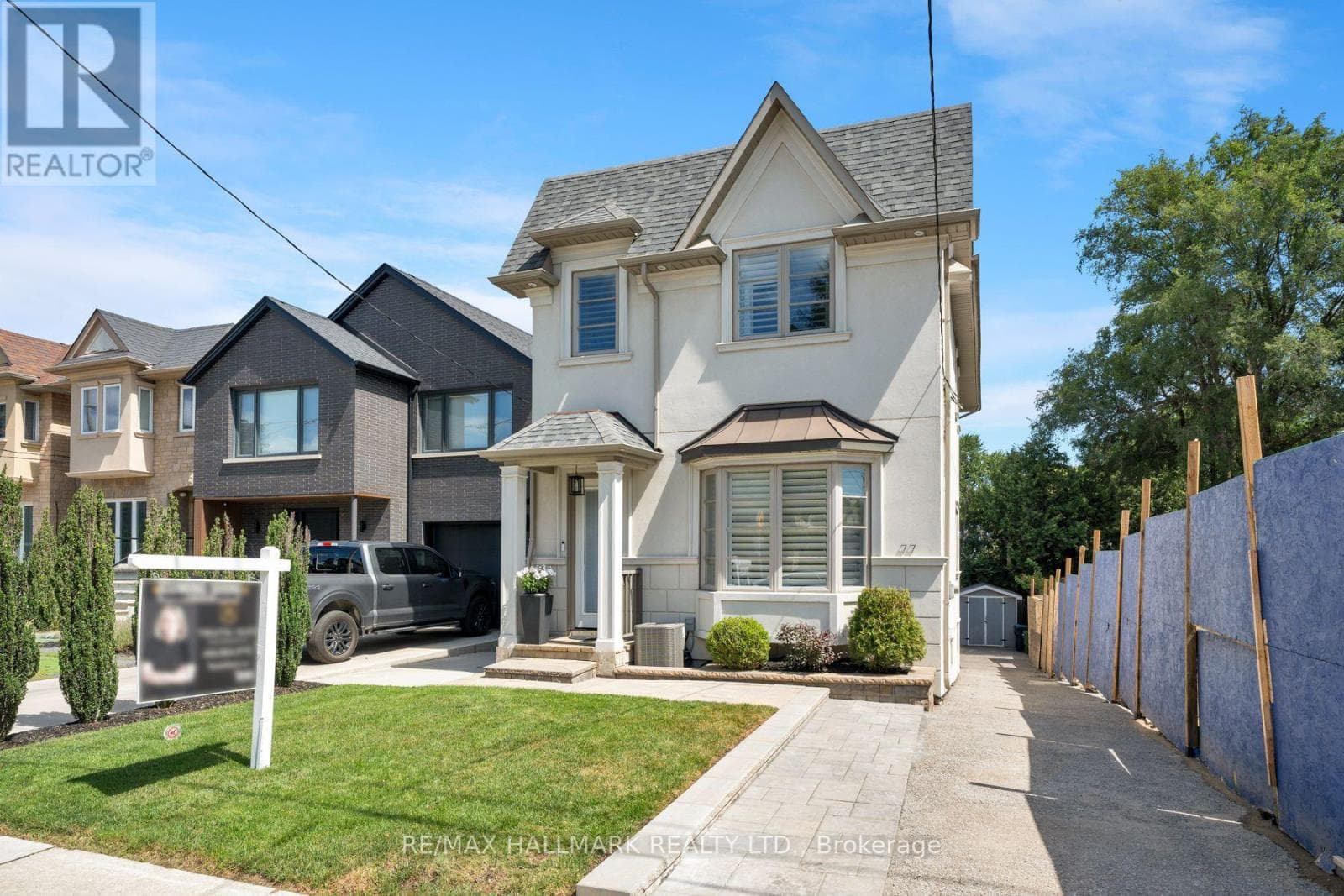 77 Leroy Avenue