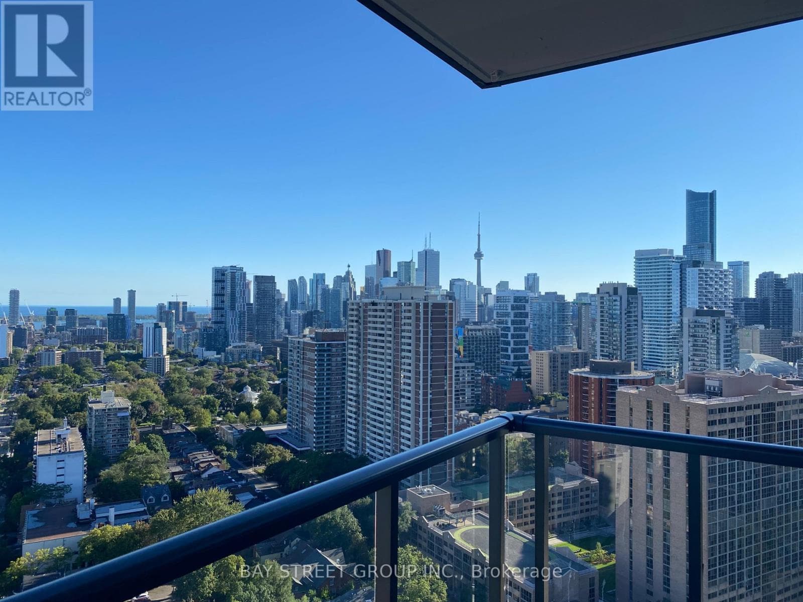Single Family at 2406- 159 Wellesley Street, Toronto (Cabbagetown-South St. James Town), Ontario - Photo 3 - RE/MAX Garden City Realty