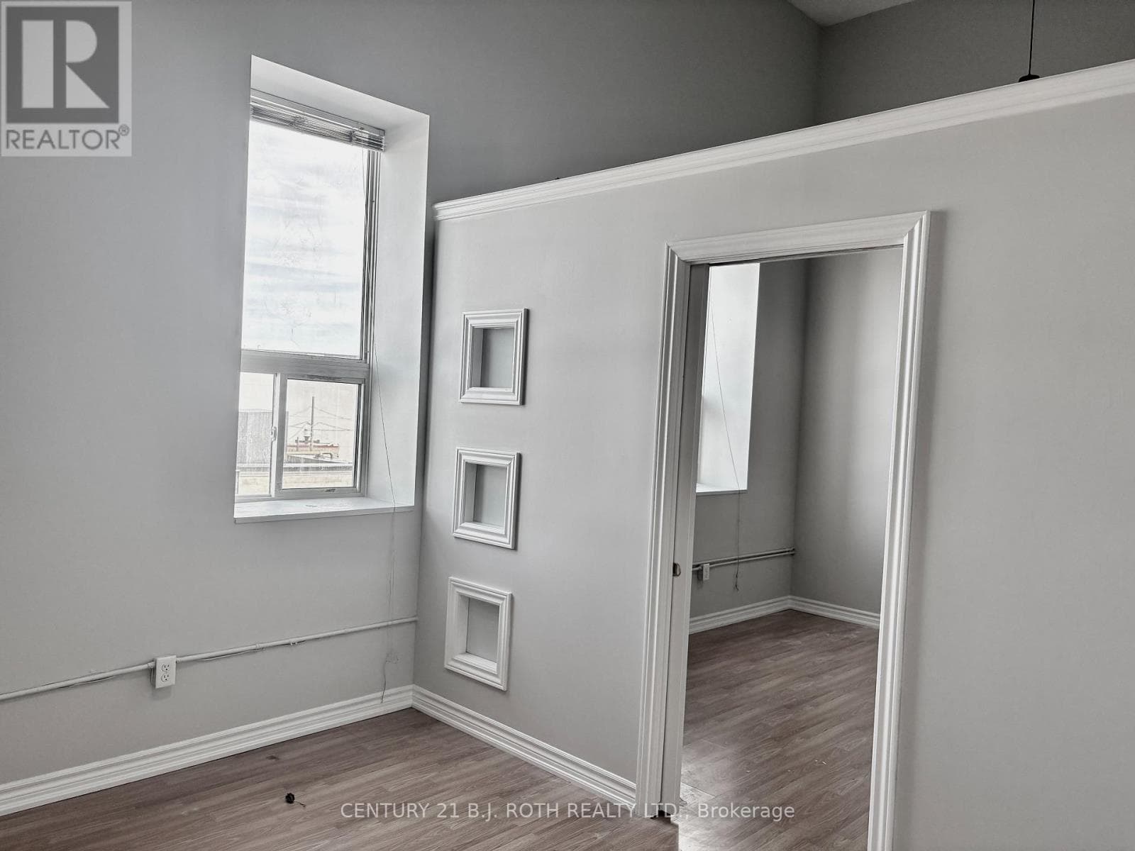 Multi-family at 302- 19 Dunlop Street, Barrie (City Centre), Ontario - Photo 10 - RE/MAX Garden City Realty