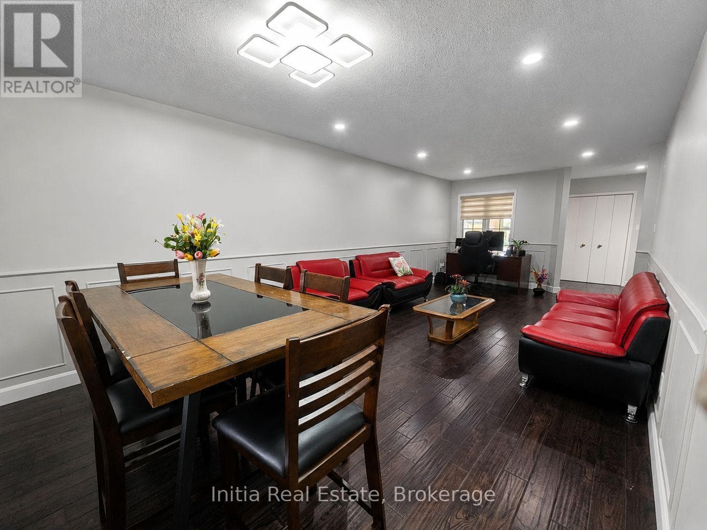 Single Family at 34 Bellrock Crescent, London East (East D), Ontario - Photo 8 - RE/MAX Garden City Realty