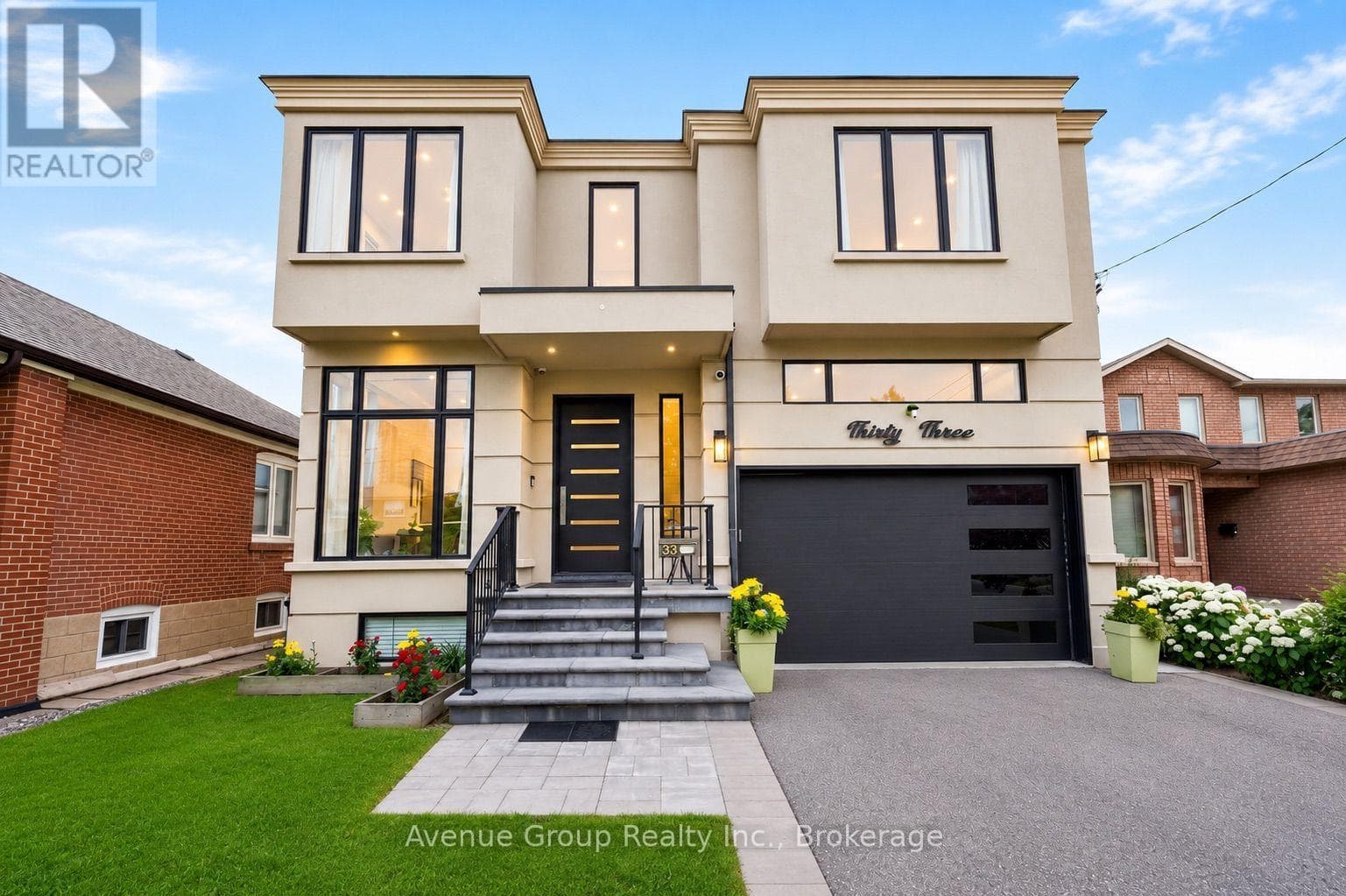 33 Cartwright Avenue