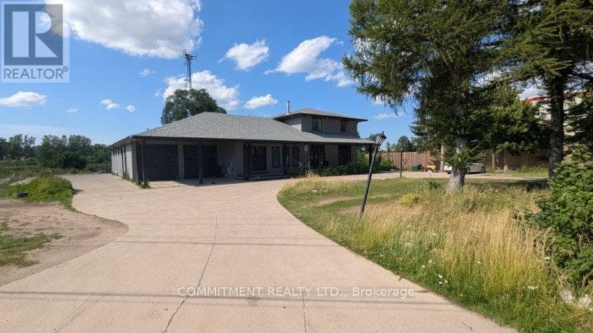 Retail at 1988 River Road, London East (East A), Ontario - Photo 3 - RE/MAX Garden City Realty