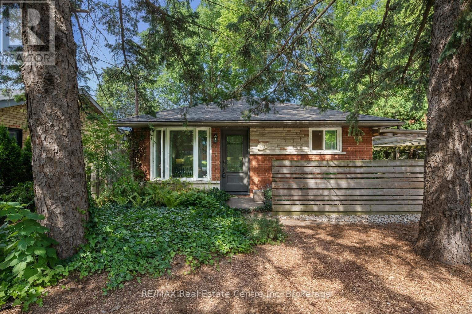 277 KATHLEEN Street