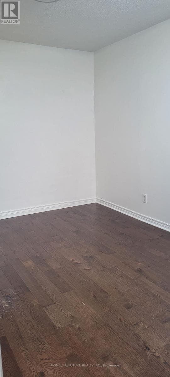 Single Family at 2nd Floor- 697 College Street, Toronto (Trinity-Bellwoods), Ontario - Photo 3 - RE/MAX Garden City Realty