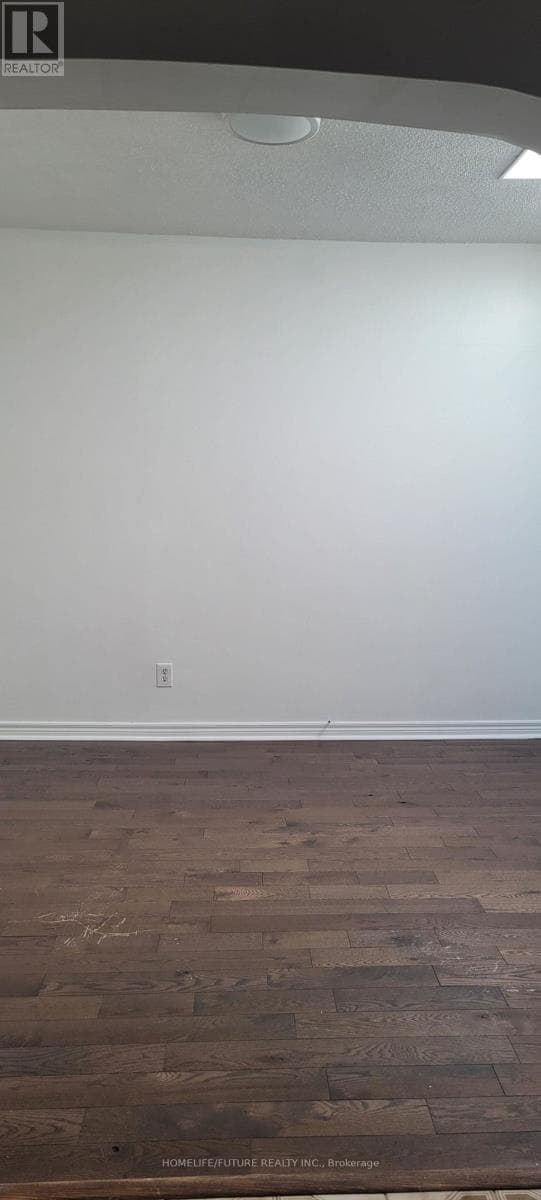 Single Family at 2nd Floor- 697 College Street, Toronto (Trinity-Bellwoods), Ontario - Photo 5 - RE/MAX Garden City Realty