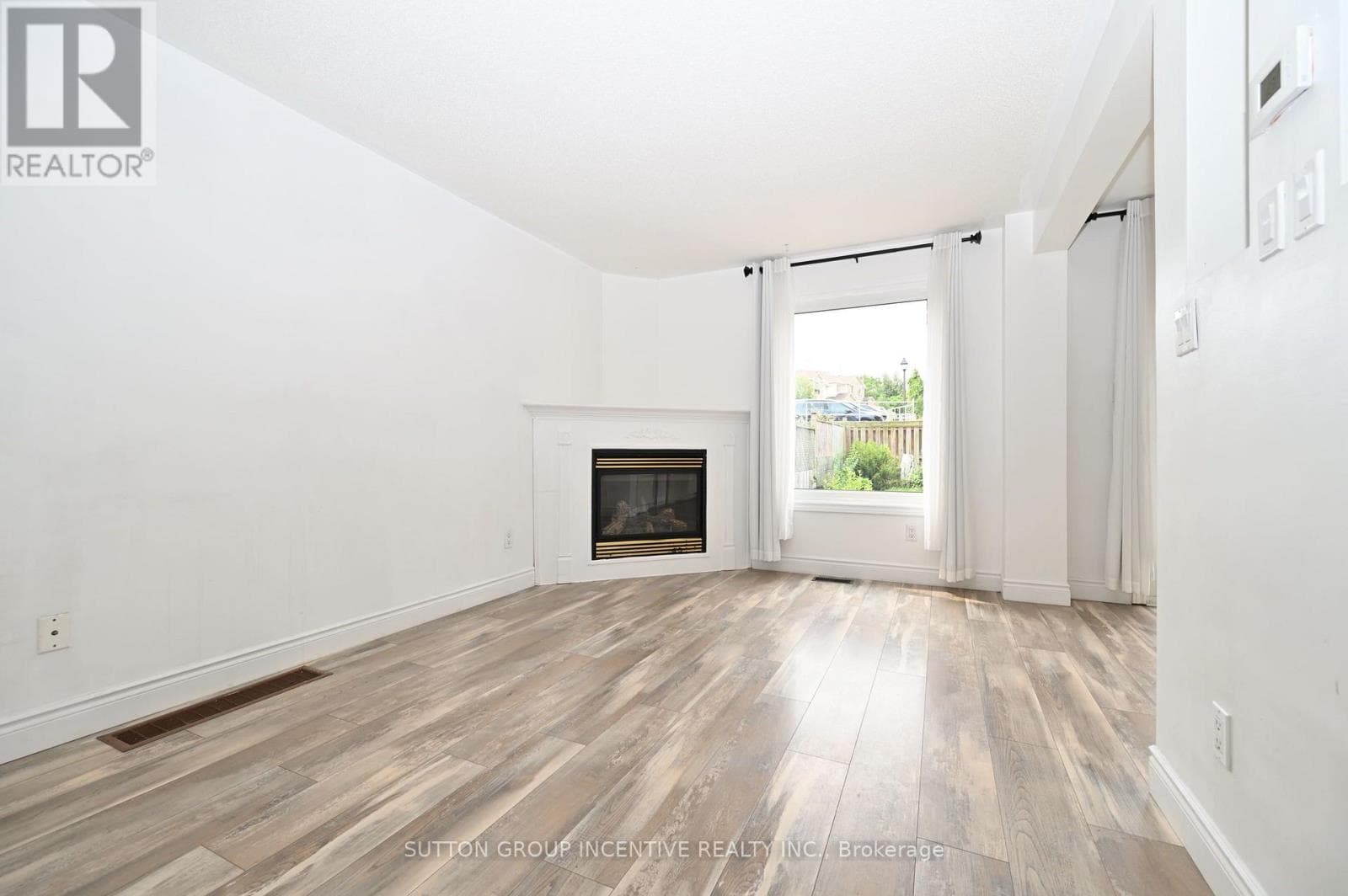 Single Family at 233 Stanley Street, Barrie (East Bayfield), Ontario - Photo 3 - RE/MAX Garden City Realty