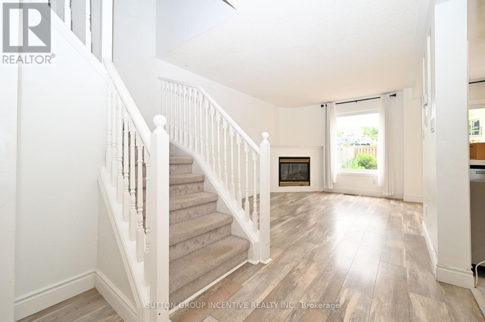 Single Family at 233 Stanley Street, Barrie (East Bayfield), Ontario - Photo 5 - RE/MAX Garden City Realty