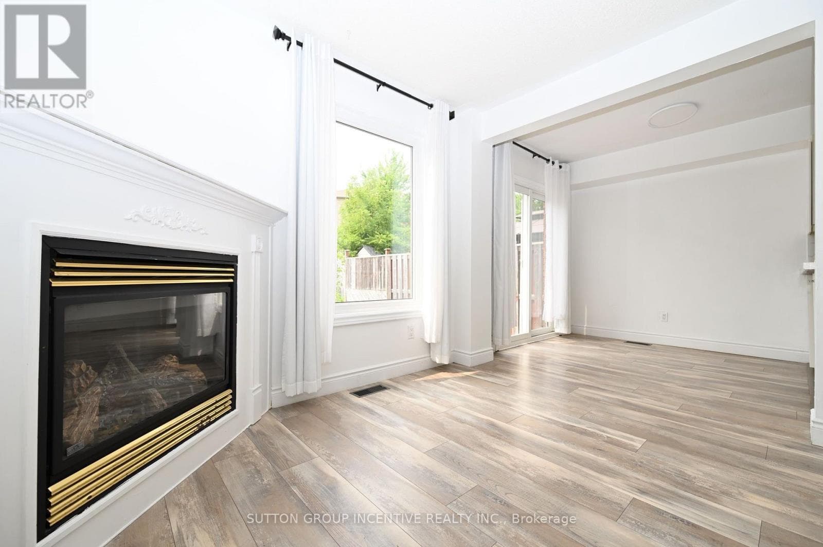Single Family at 233 Stanley Street, Barrie (East Bayfield), Ontario - Photo 7 - RE/MAX Garden City Realty