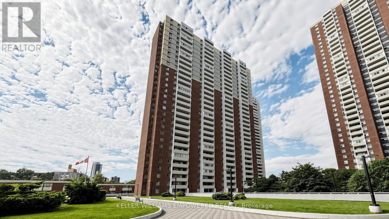 2312- 1 Massey Square