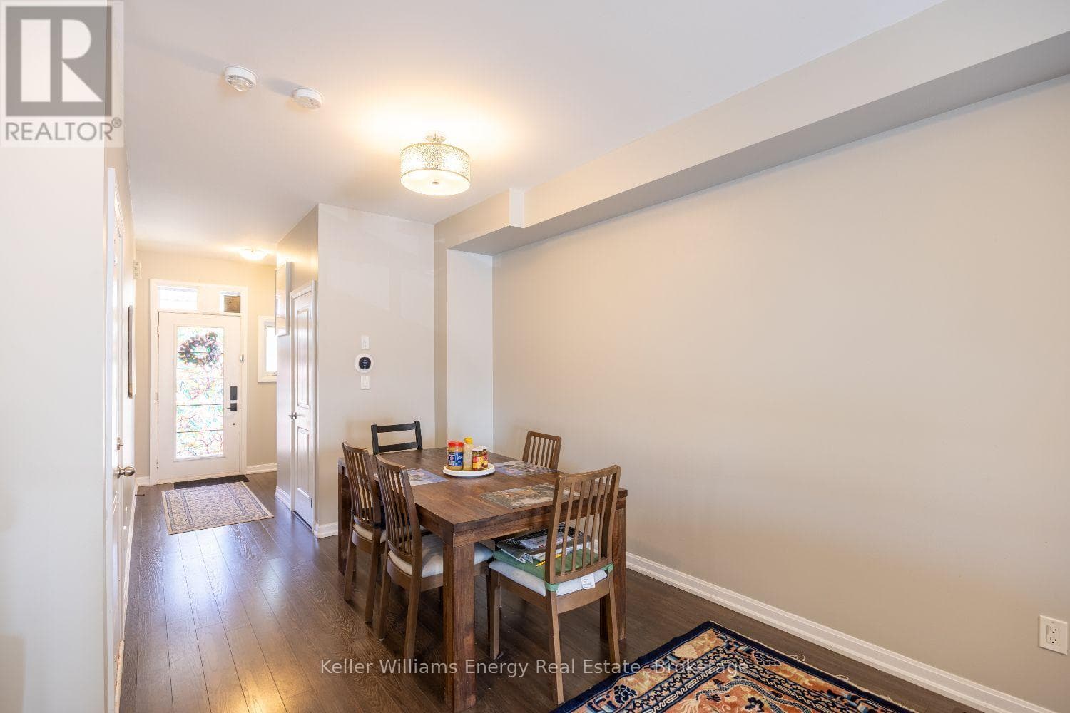 Single Family at 72 Longshore Way, Whitby (Port Whitby), Ontario - Photo 6 - RE/MAX Garden City Realty
