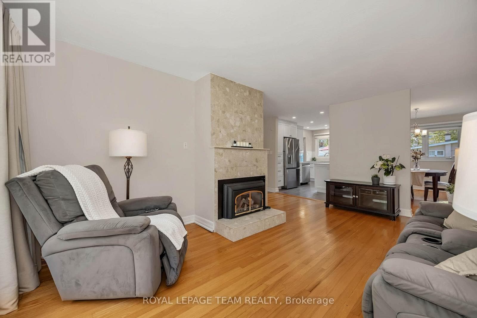 Single Family at 2196 Carnegie Street, Ottawa, Ontario - Photo 3 - RE/MAX Garden City Realty