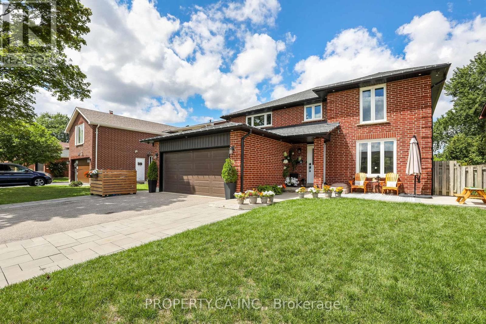 Lower- 891 Willowbank Trail