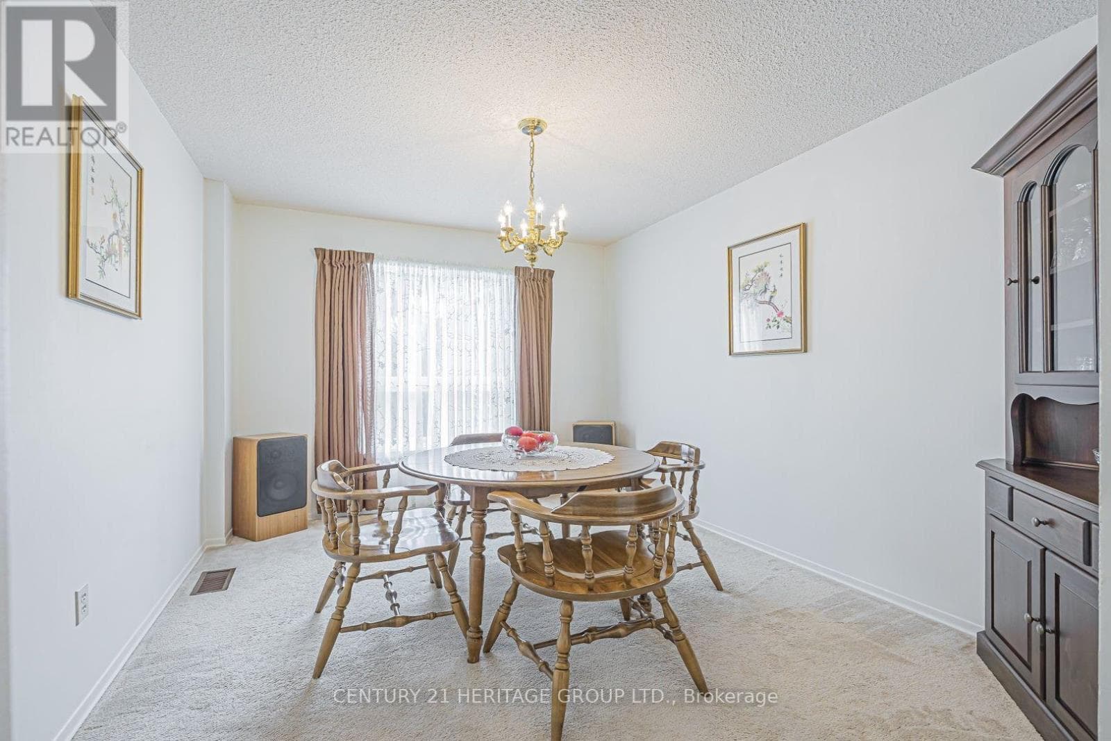 Single Family at 10 Woodhall Road, Markham (Milliken Mills East), Ontario - Photo 9 - RE/MAX Garden City Realty