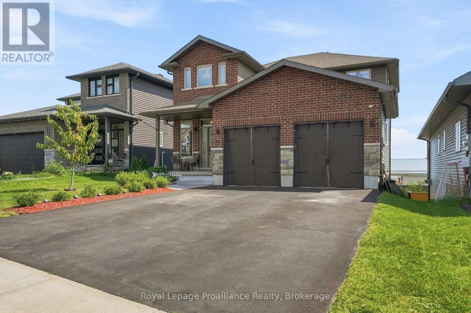 92 Northumberland Boulevard