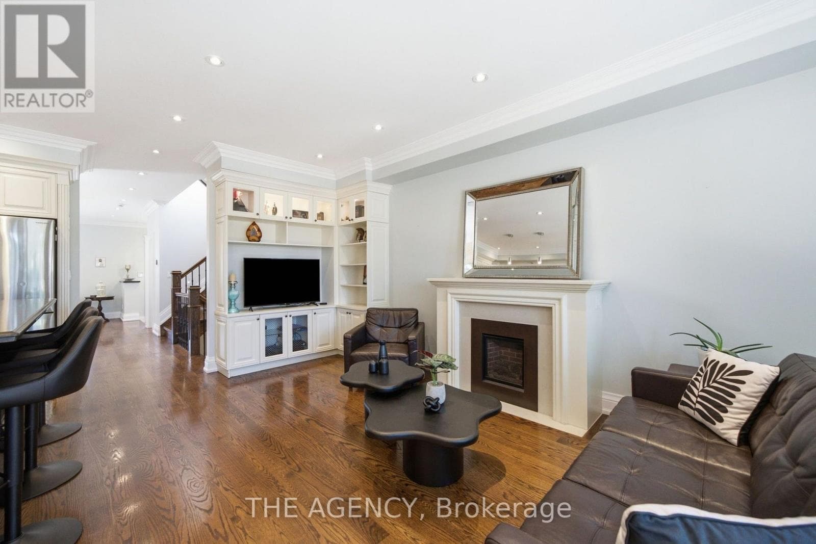 11 Northbrook Road
