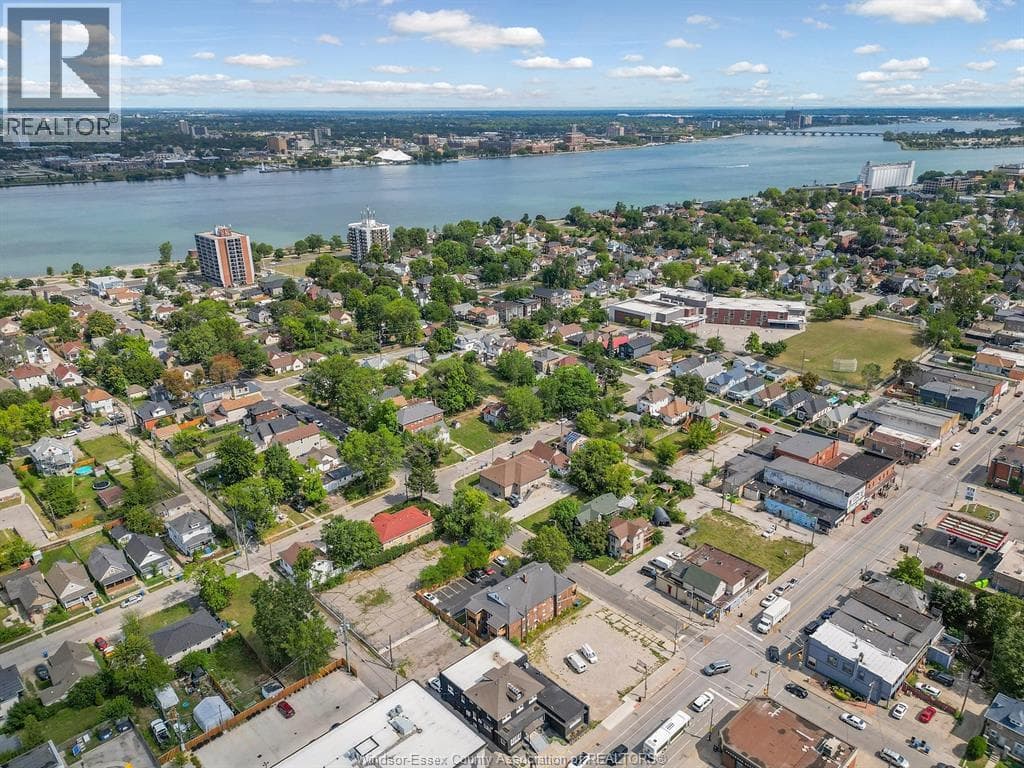Multi-family at 561 PARENT Avenue, Windsor, Ontario - Photo 8 - RE/MAX Garden City Realty