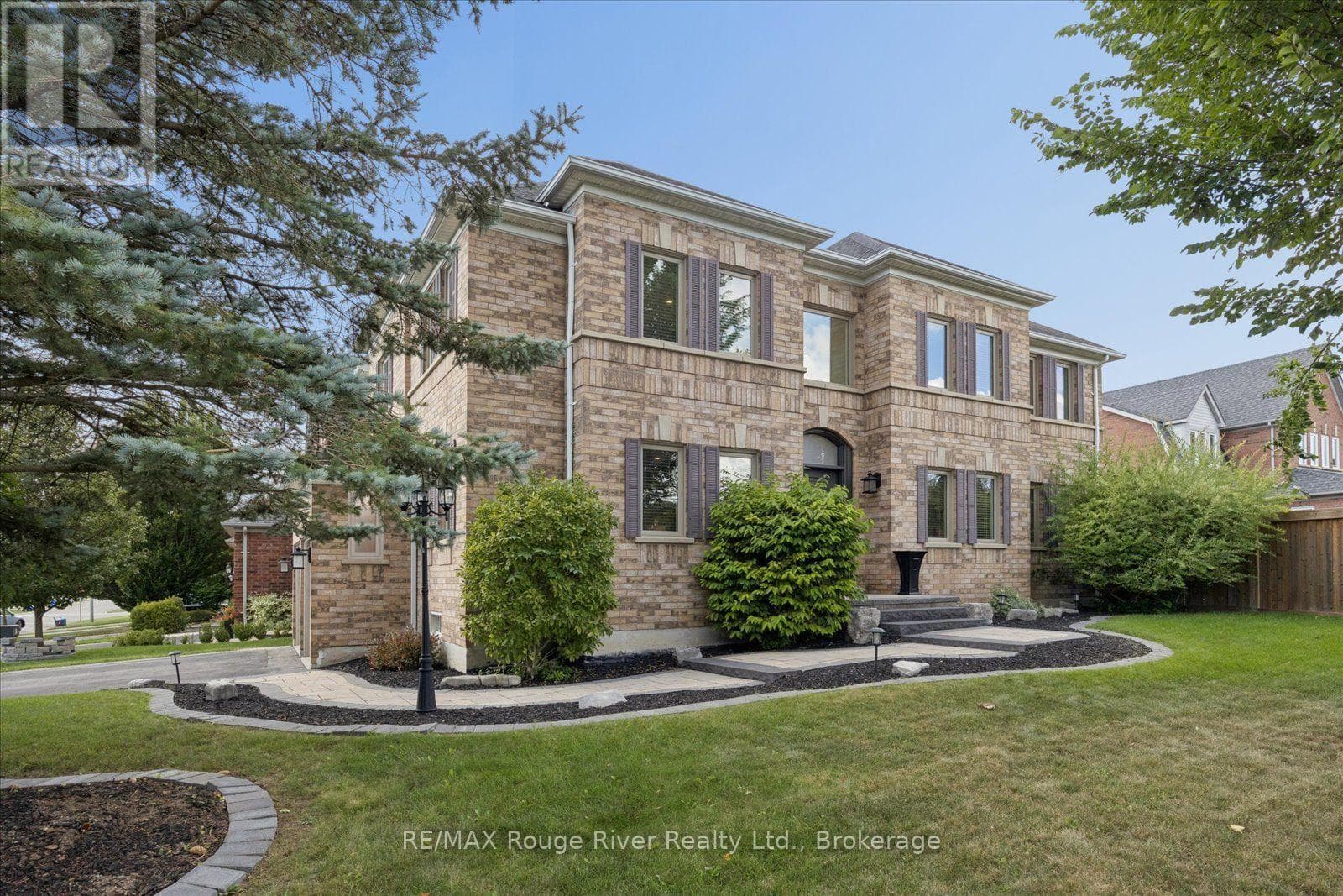 10 Windbreak Crescent