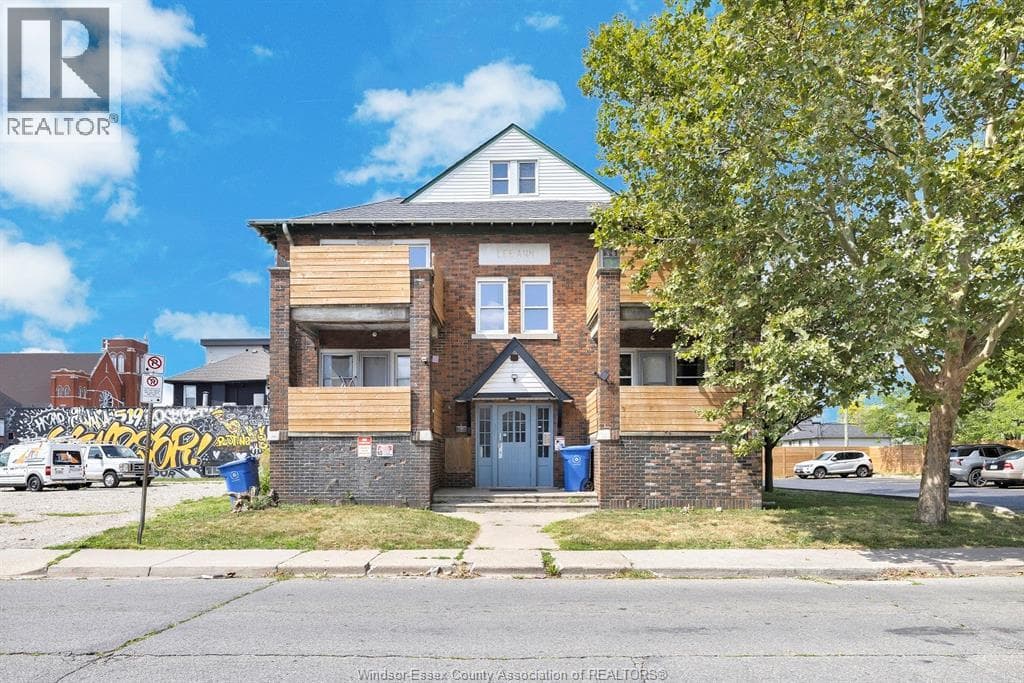 Industrial at 561 PARENT Avenue, Windsor, Ontario - Photo 2 - RE/MAX Garden City Realty
