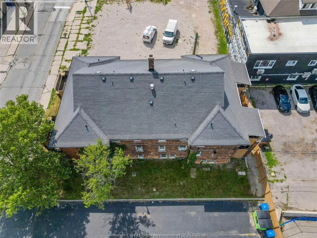 Industrial at 561 PARENT Avenue, Windsor, Ontario - Photo 3 - RE/MAX Garden City Realty