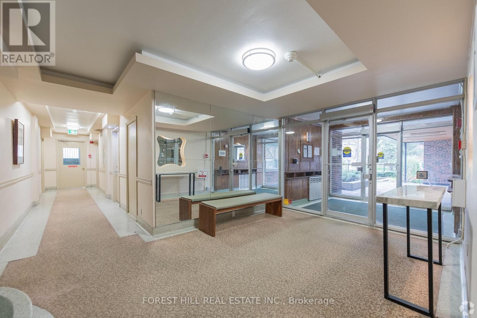 Multi-family at 310- 291 Avenue Road, Toronto (Yonge-St. Clair), Ontario - Photo 3 - RE/MAX Garden City Realty