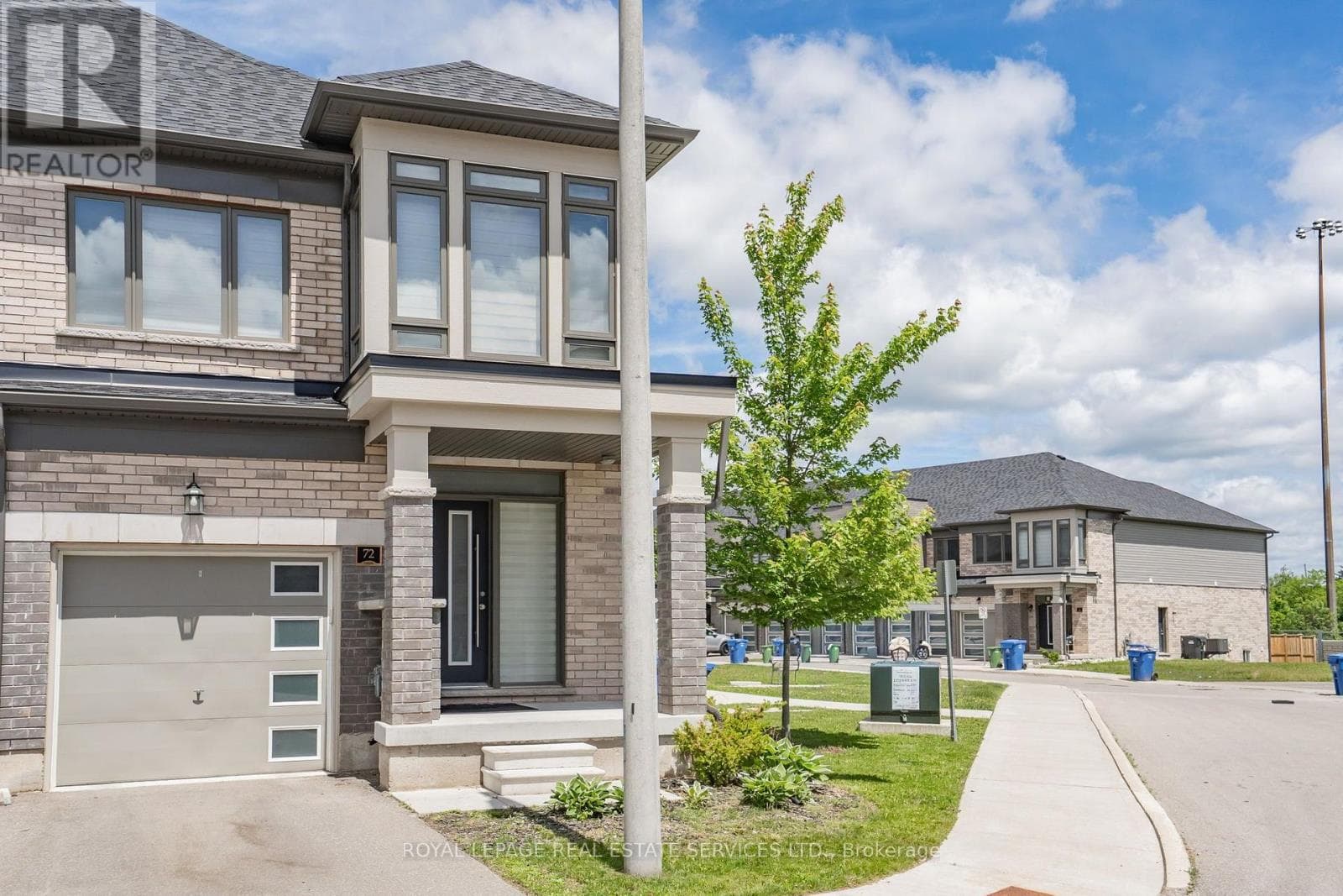 72- 166 Deerpath Drive