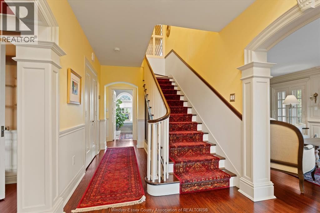 Single Family at 5325 RIVERSIDE Drive, Windsor, Ontario - Photo 7 - RE/MAX Garden City Realty