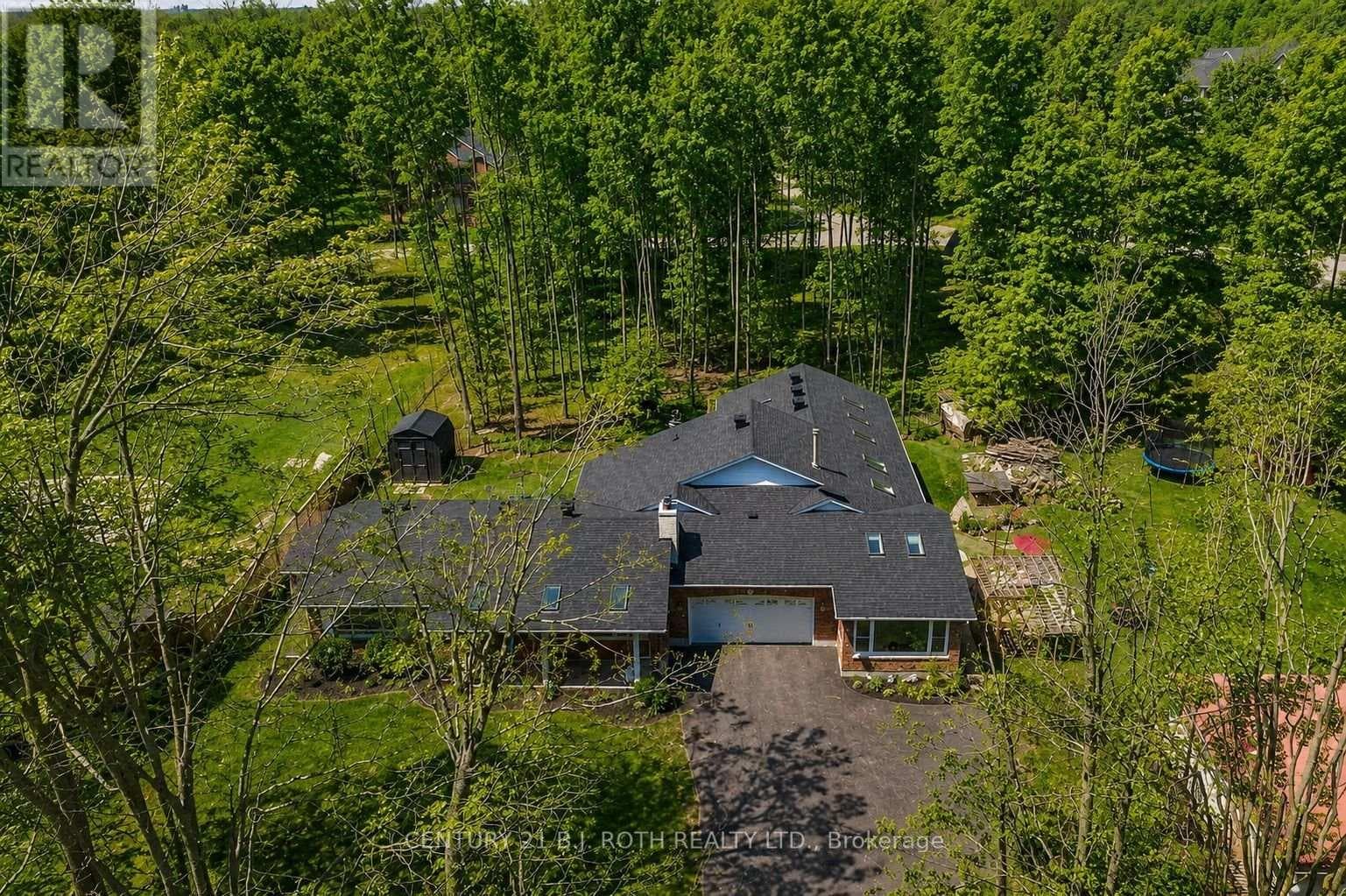 Single Family at 1078 Sunnidale Road, Springwater (Centre Vespra), Ontario - Photo 2 - RE/MAX Garden City Realty
