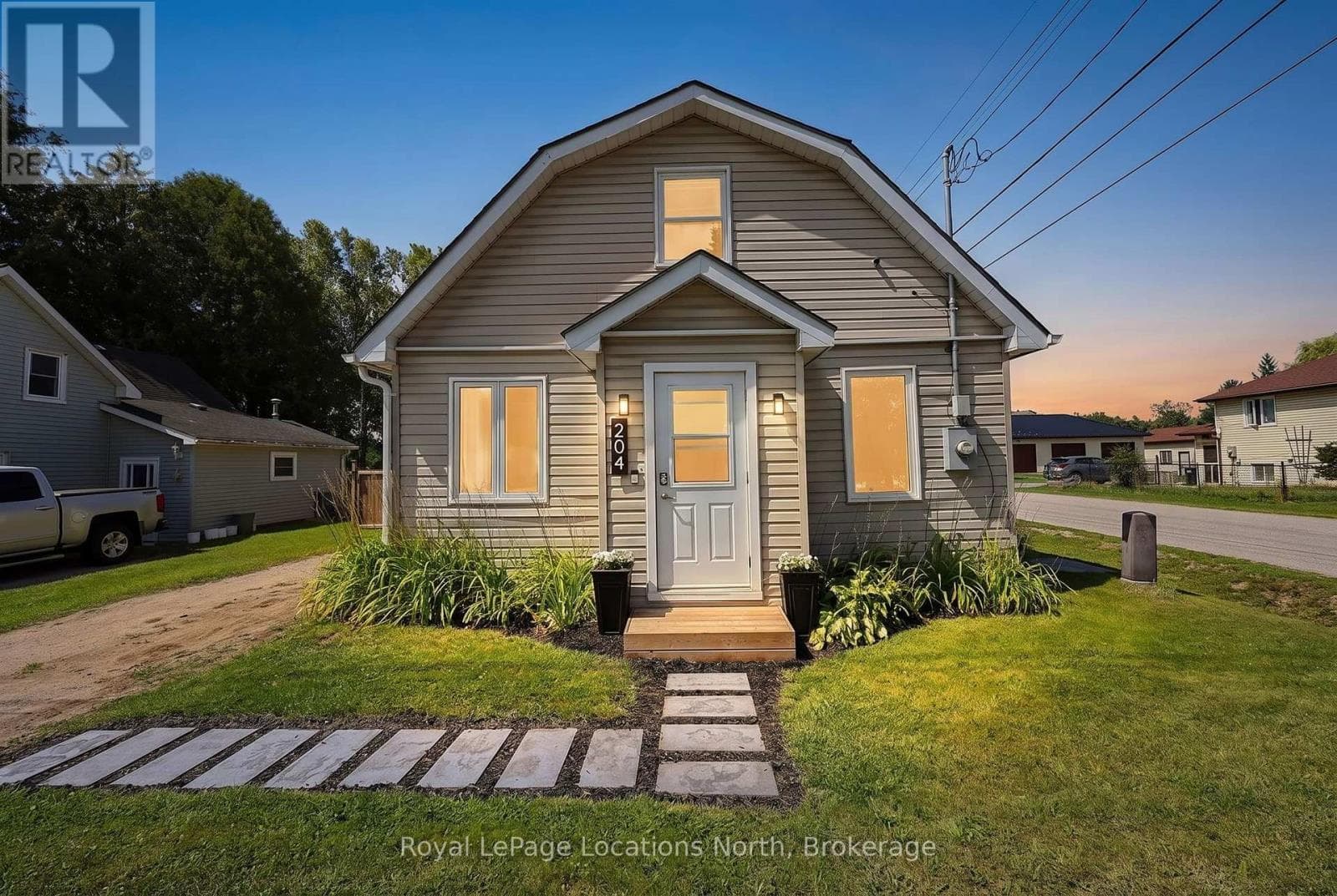 204 Sutherland Street