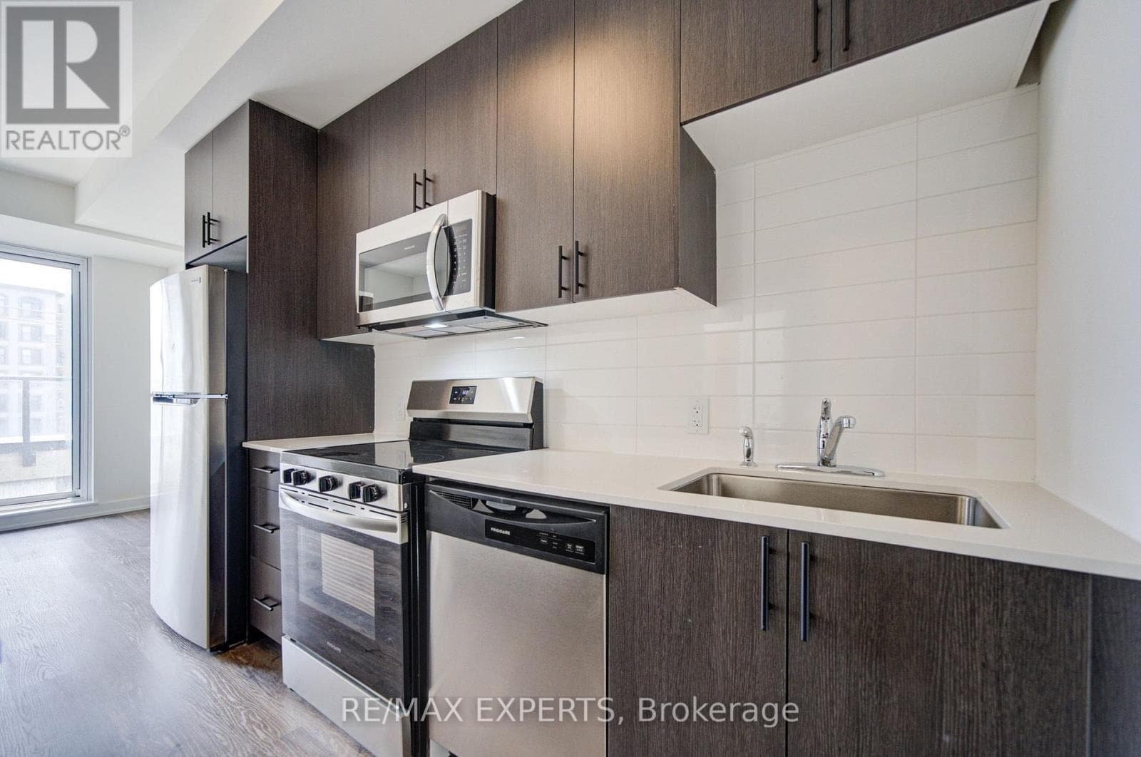 412- 2475 Old Bronte Road