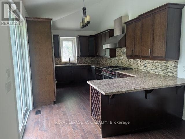 Single Family at 986 15th Sideroad, King (King City), Ontario - Photo 7 - RE/MAX Garden City Realty