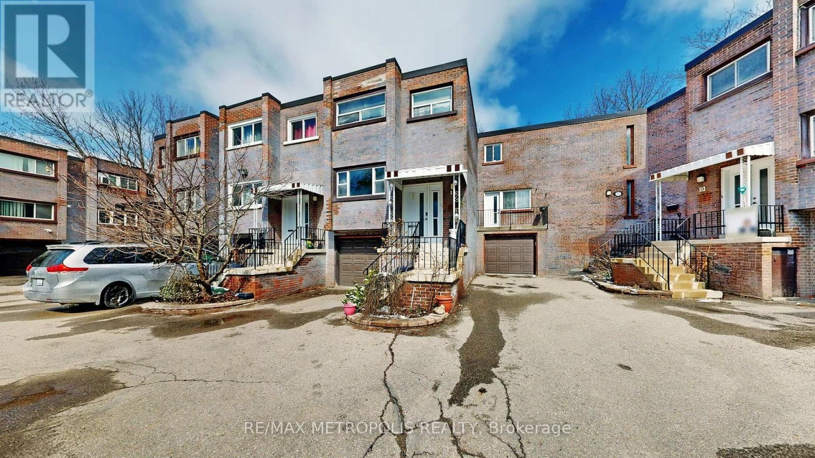 13- 13 Candy Court Way