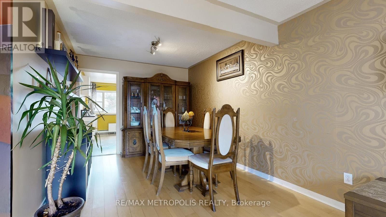Single Family at 13- 13 Candy Court Way, Toronto (Newtonbrook West), Ontario - Photo 10 - RE/MAX Garden City Realty