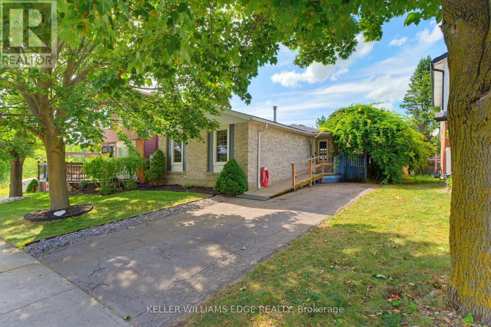 431 West Acres Drive