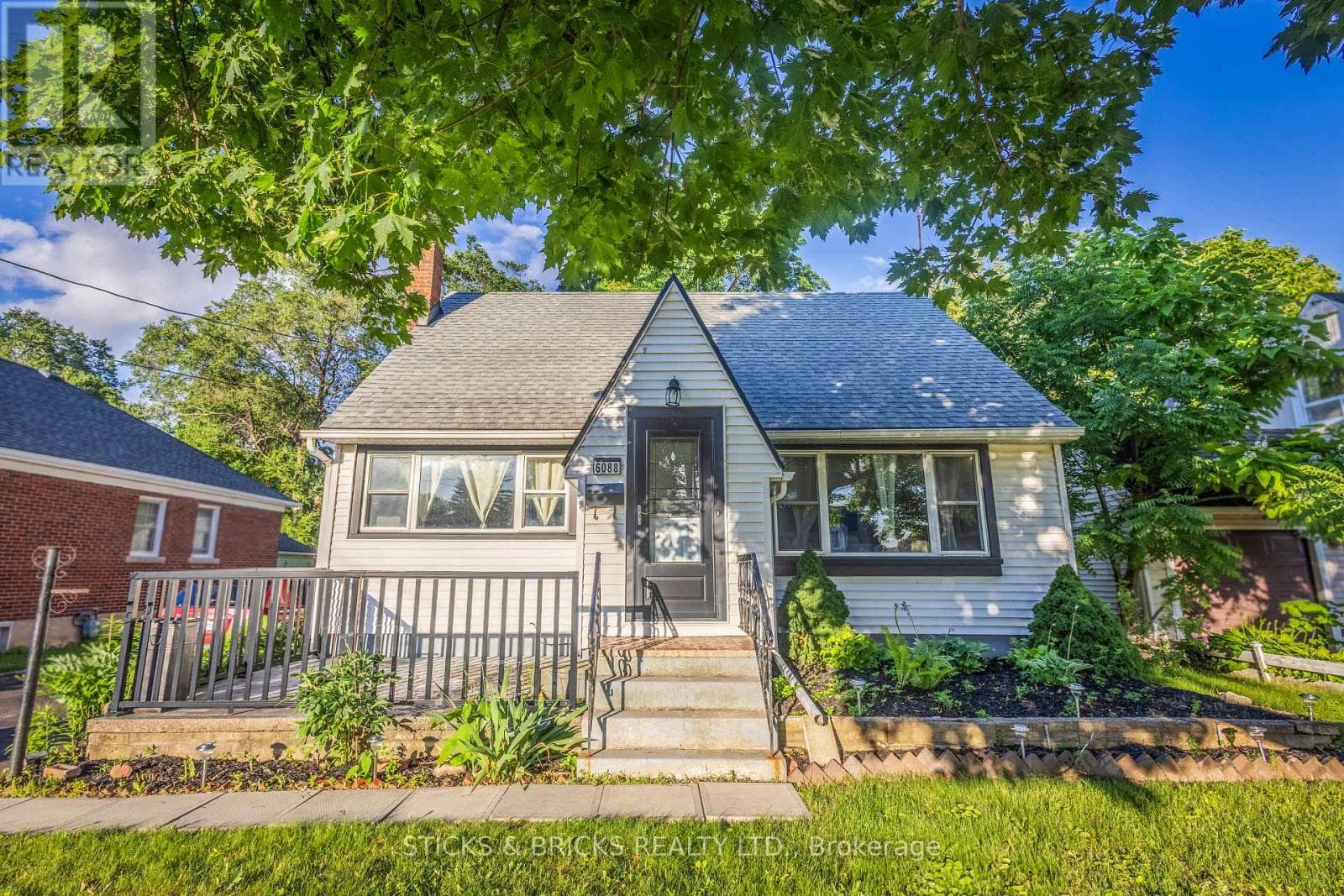 6088 Dorchester Road