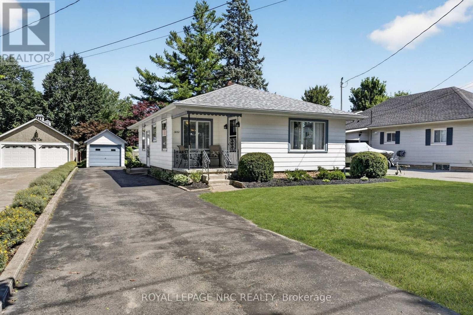 3832 Highland Drive