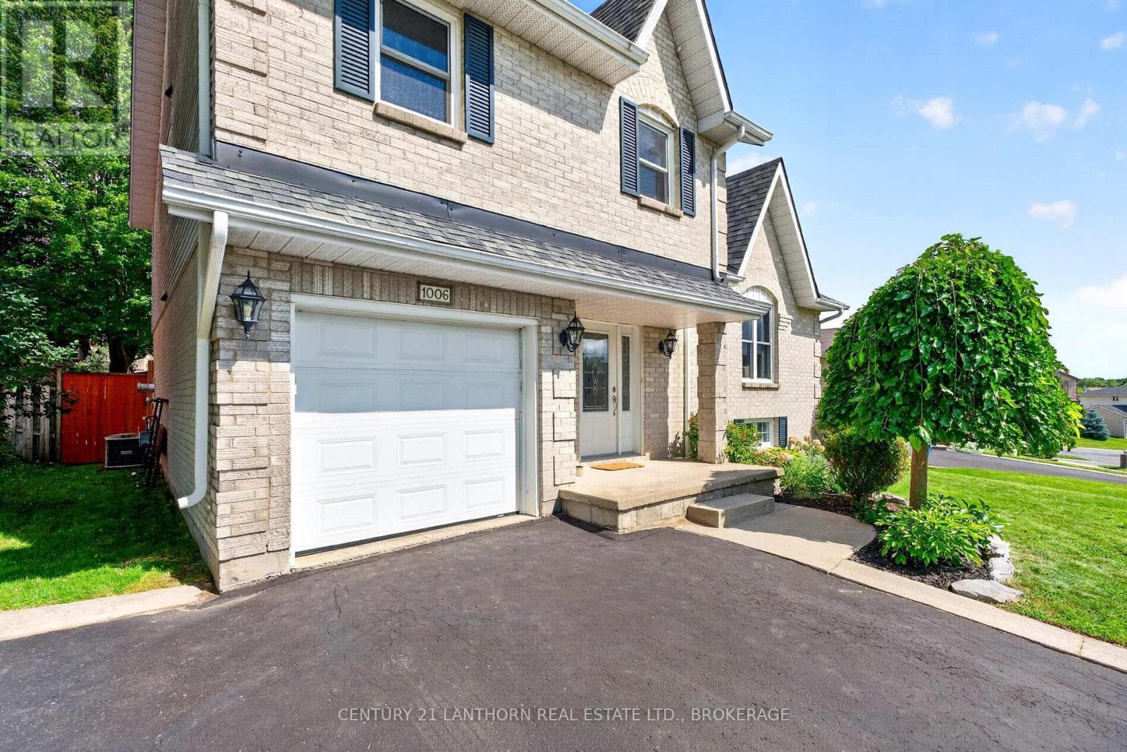 Single Family at 1006 Dillingham Street, Kingston (North of Taylor-Kidd Blvd), Ontario - Photo 3 - RE/MAX Garden City Realty