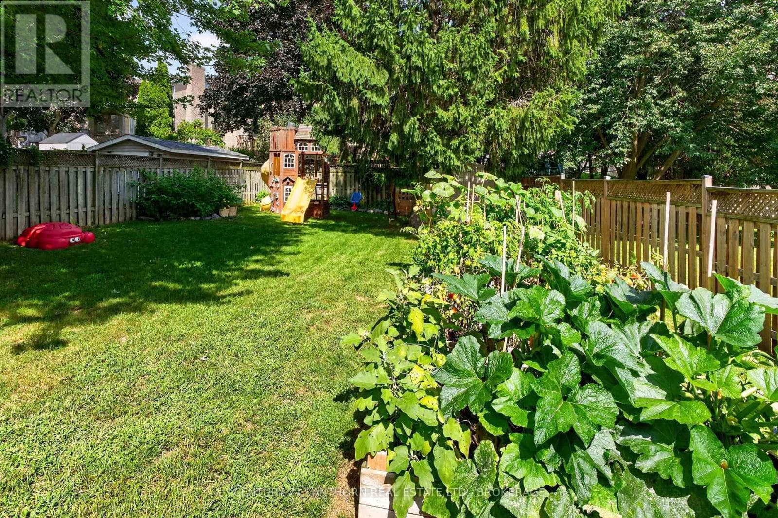 Single Family at 1006 Dillingham Street, Kingston (North of Taylor-Kidd Blvd), Ontario - Photo 5 - RE/MAX Garden City Realty