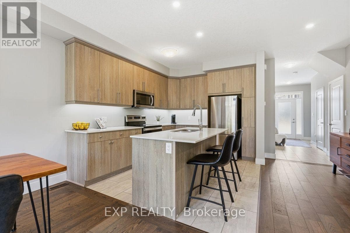 Single Family at 120- 177 Edgevalley Road, London East (East D), Ontario - Photo 6 - RE/MAX Garden City Realty