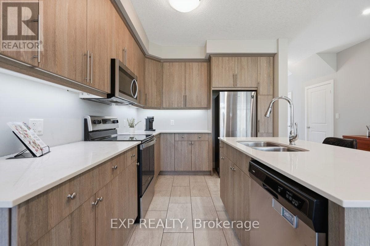 Single Family at 120- 177 Edgevalley Road, London East (East D), Ontario - Photo 8 - RE/MAX Garden City Realty