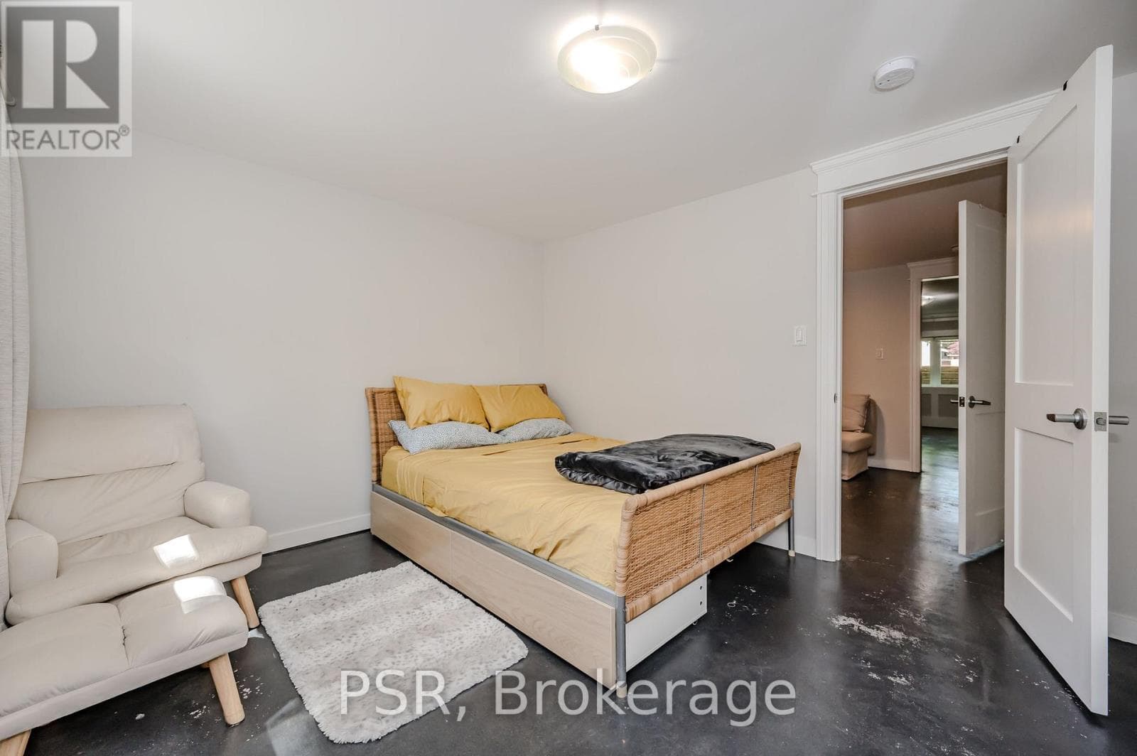 Multi-family at Lower A- 76 Thirty Fifth Street, Toronto (Long Branch), Ontario - Photo 9 - RE/MAX Garden City Realty