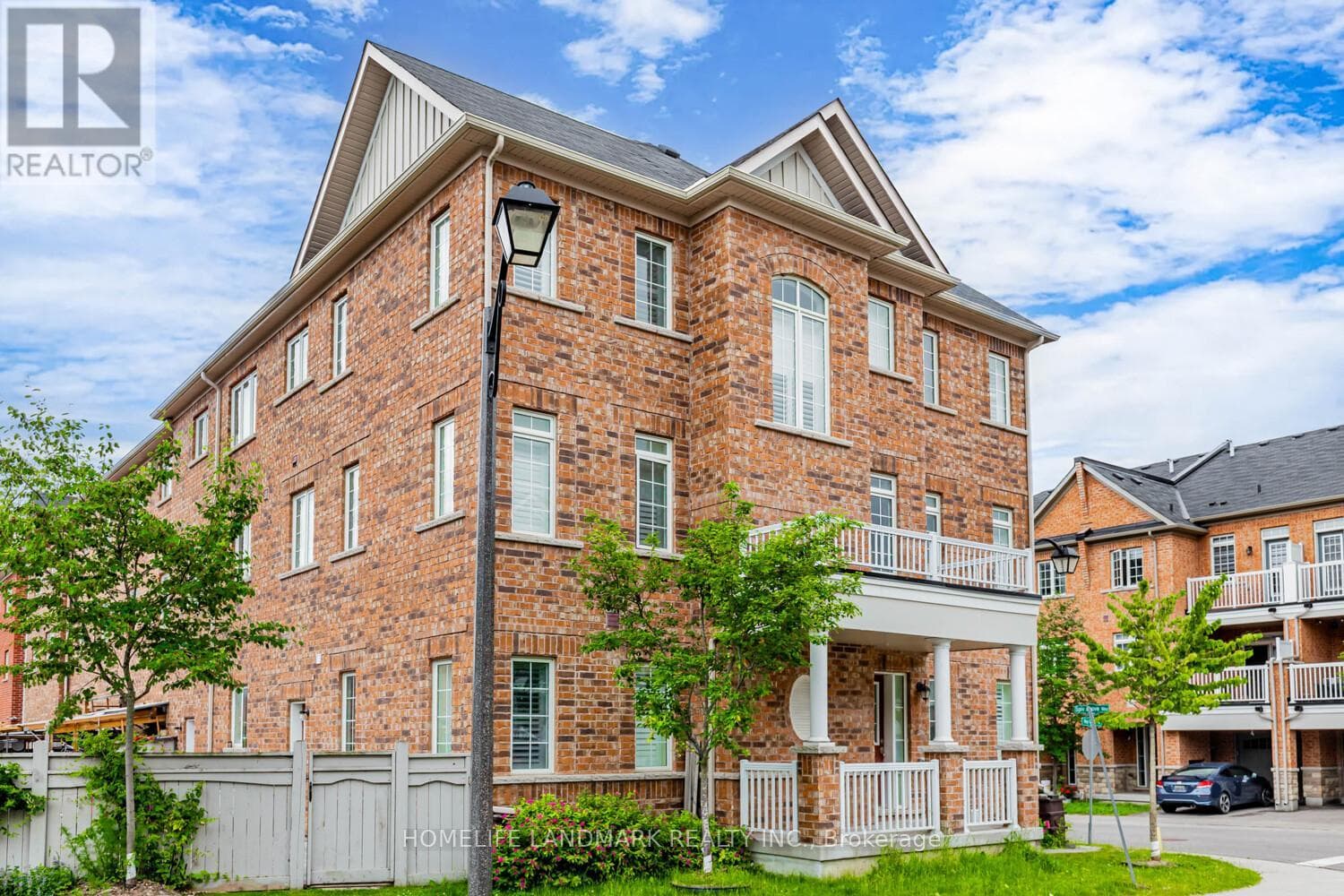 Single Family at 92- 29 Spiv Grove Way, Markham (Greensborough), Ontario - Photo 3 - RE/MAX Garden City Realty