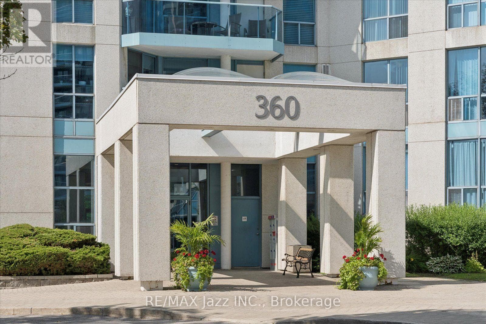 Single Family at 1003- 360 Watson Street, Whitby (Port Whitby), Ontario - Photo 2 - RE/MAX Garden City Realty