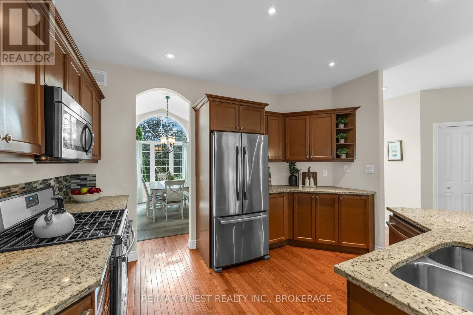 Single Family at 1309 Andersen Drive, Kingston (City Northwest), Ontario - Photo 10 - RE/MAX Garden City Realty